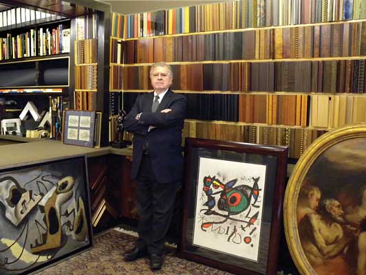 201106_framestories_01