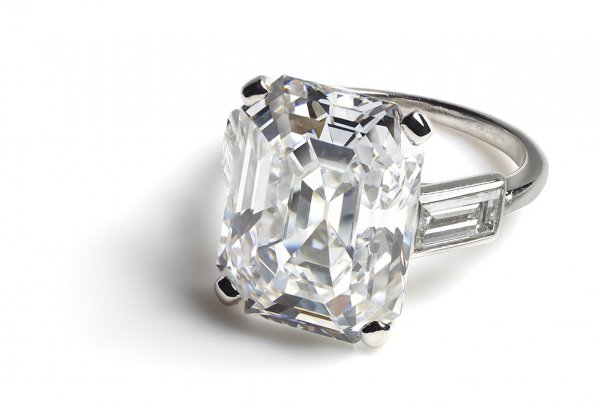 Engagement ring worn by HSH Princess Grace of Monaco