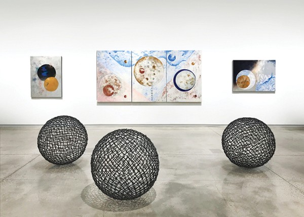Robert Koch, Three Spheres, 2018